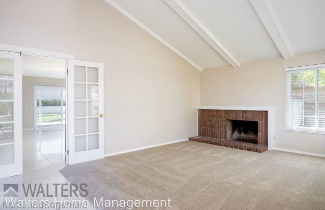 17121 Botero Dr. Gallery 2