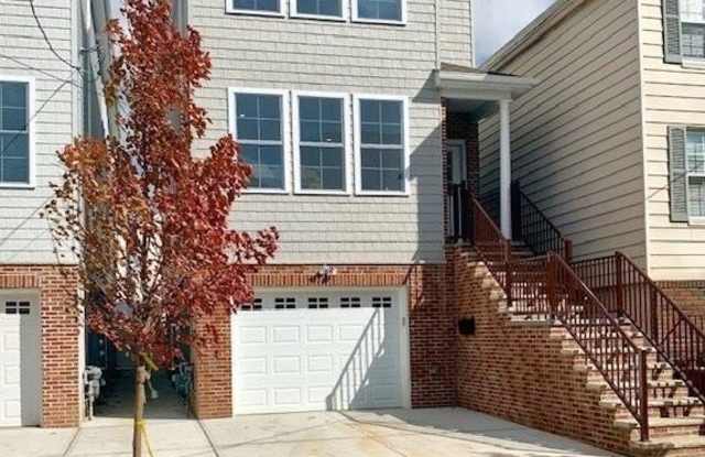 51 COTTAGE ST photos photos
