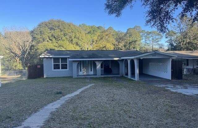 1525 S Pearl Street - 1525 Pearl Street South, Crestview, FL 32539