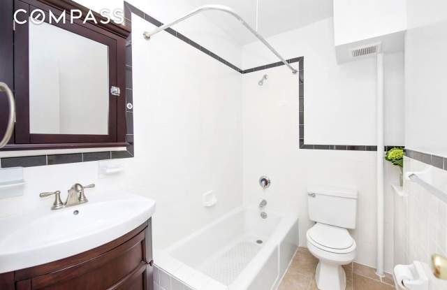 309 East 95th Street photos photos