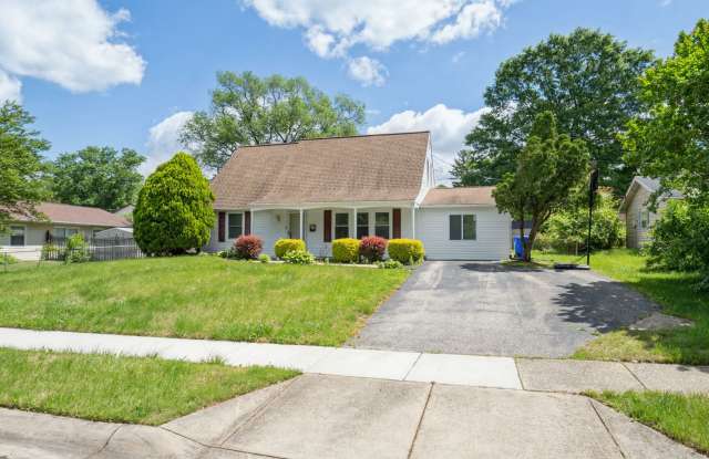 Newly Renovated 5BR/2BA Home with large yard - 3111 Trinity Drive, Bowie, MD 20715