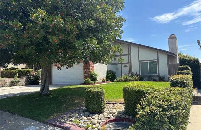 2280 Ash Avenue photos photos