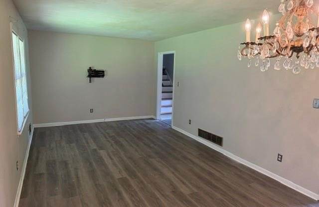 2511 Monitor Court Gallery 4