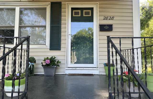 2828 Oberlin Road photos photos