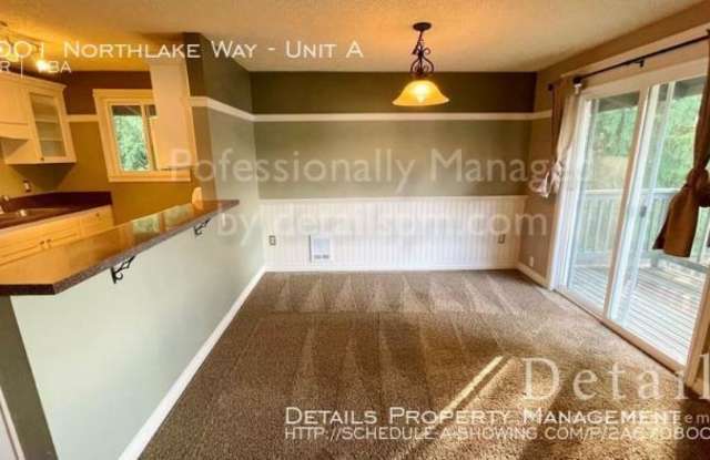 2001 Northlake Way Gallery 3