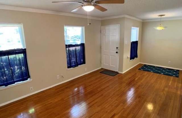 411 Sumner Gallery 2
