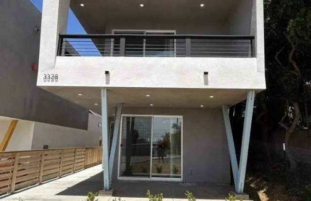 3328 B ST photos photos