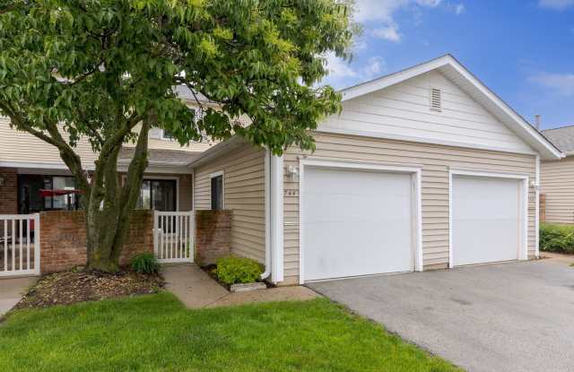 744 Lakeview Point photos photos