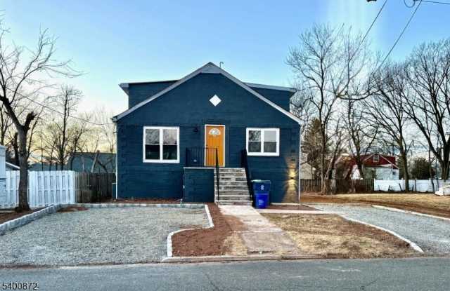 264 Girard Ave photos photos