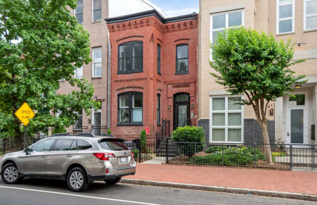 Free Month for Lease Start by 9/10! Built in 2021! Centrally located in Mount Vernon, 5 Minute Walk to Metro! photos photos