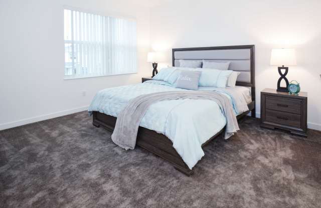 Torino Lakes Rental Townhomes Gallery 4
