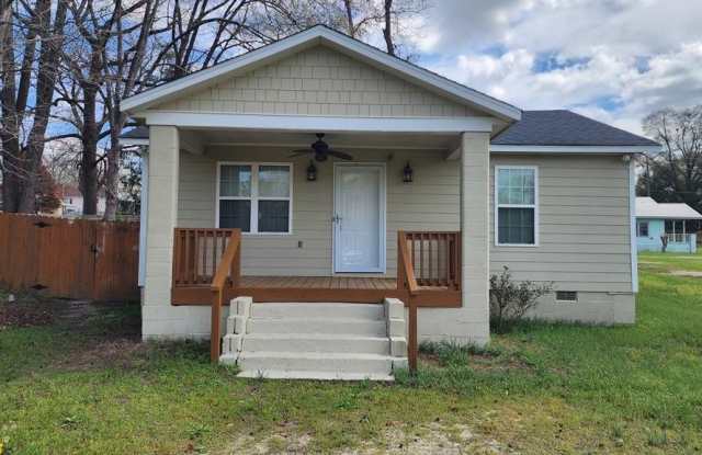 2702 N Railroad Street photos photos 2702 N Railroad Street photos photos