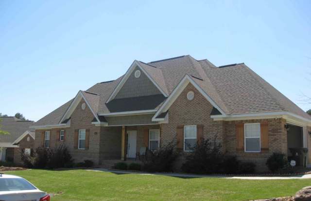 Beautiful 3bed/2bath residential home available in August! photos photos