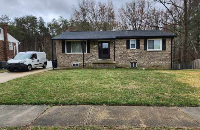 Spacious One Bedroom Basement apartment in Fort Washington photos photos