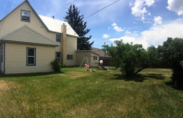 107 Central Avenue - 2 - 107 Central Avenue, Kremmling, CO 80459