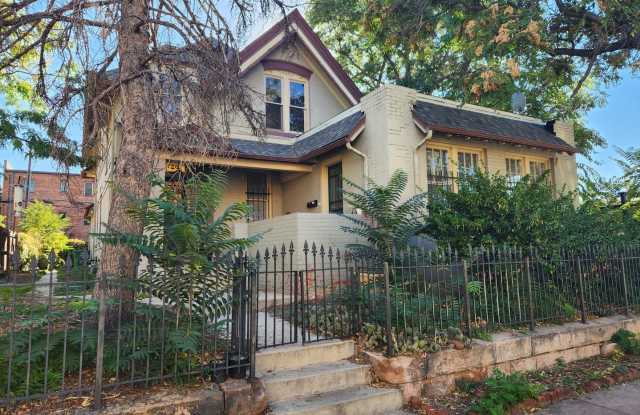 1720 N. Pearl Street photos photos