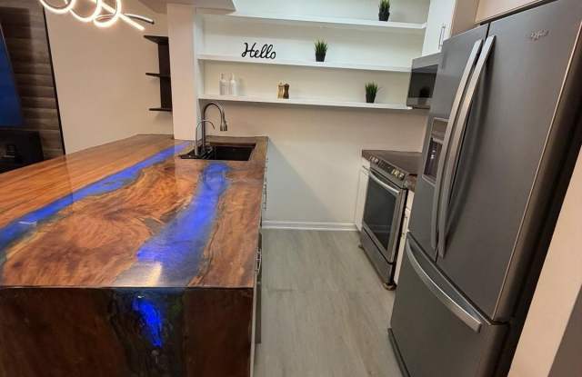 222 14TH Avenue unit: 106 Gallery 4