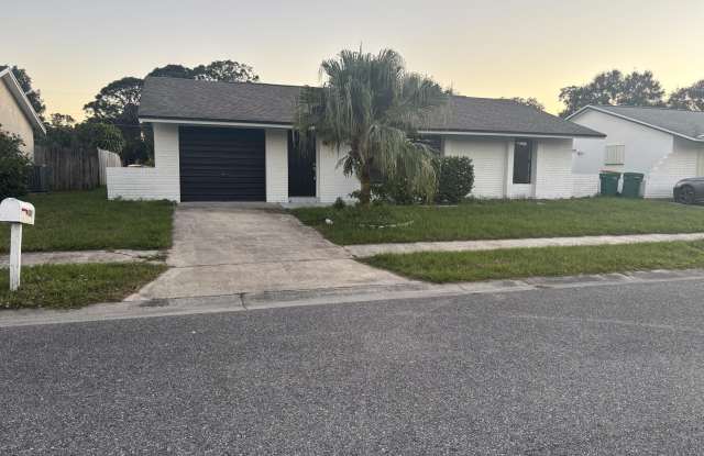439 Earl Avenue photos photos