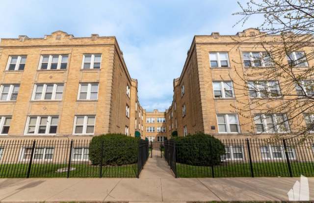 4043 N Mozart Street photos photos