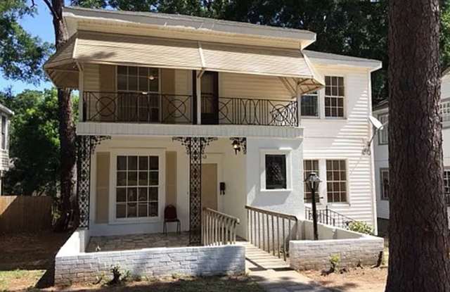 Highland 2 Bed 1 Bath Apartment photos photos