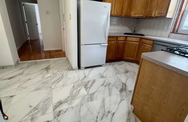 194 Battery Ave photos photos