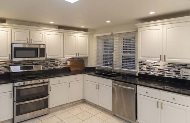 144 Salem 1 photos photos 144 Salem 1 photos photos