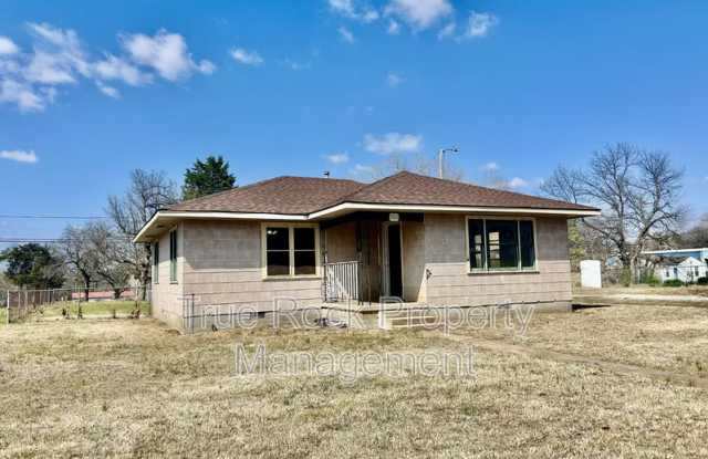 300 East Main Street photos photos