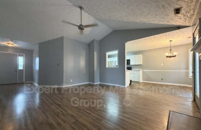 162 Cavalier Dr Gallery 3