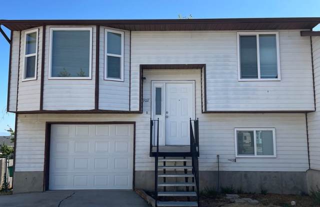 3-Bedroom Twin Home with Private Backyard - 9017 Goddard Circle, West Jordan, UT 84088
