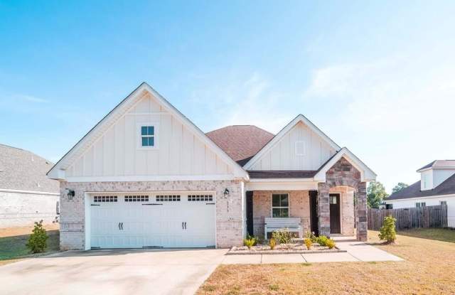 133 Quail Run Avenue - 133 Quail Run Avenue, Lee County, AL 36877 133 Quail Run Avenue - 133 Quail Run Avenue, Lee County, AL 36877