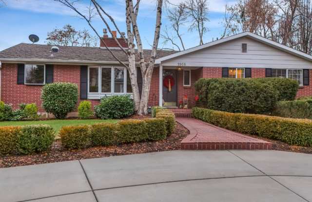 Outdoor Living at it's Best - 1868 East Charleston Lane, Holladay, UT 84121