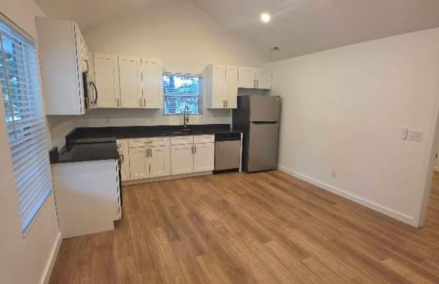 Renovated 3 Bedroom, 2 Bath Home in Cookeville! Gallery 4