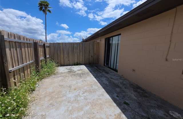 2219 CARIBBEAN Drive S Gallery 3
