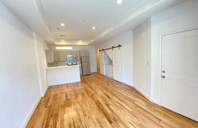 215 FLORIDA AVE NW 2 Gallery 3