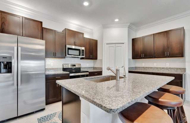 4547 TUSCAN LOON Drive Gallery 3