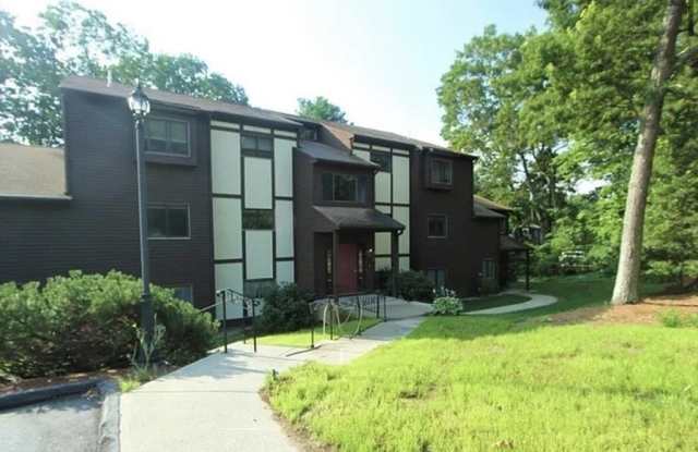 76 Highwood Dr photos photos