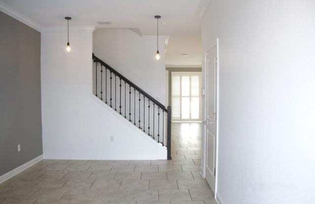 3bd / 2.5Bth Townhouse at  Champions Gate Gallery 3