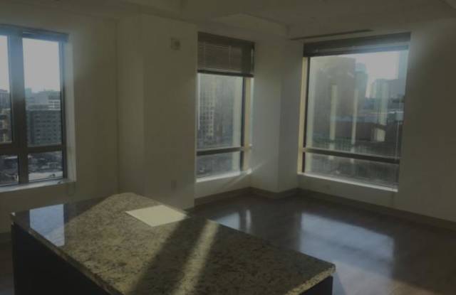 76 Kneeland St Gallery 2