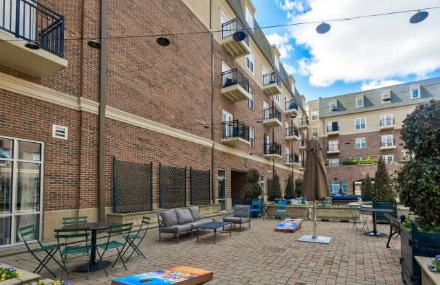 Sophia Square photos photos