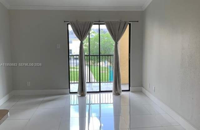 10370 SW 150th Ct photos photos