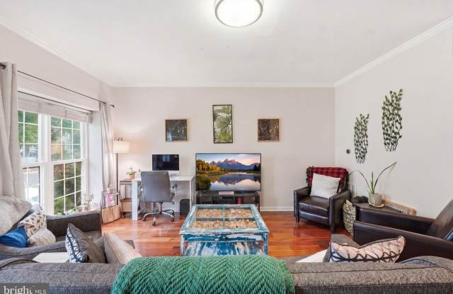 12109 WEDGEWAY Court Gallery 3