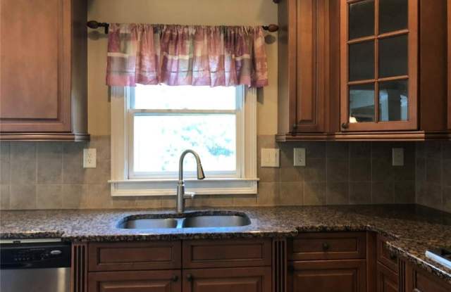 5505 Viewpoint Court Gallery 3