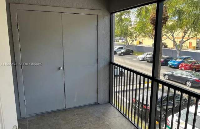 10371 Southwest 150th Place Gallery 3