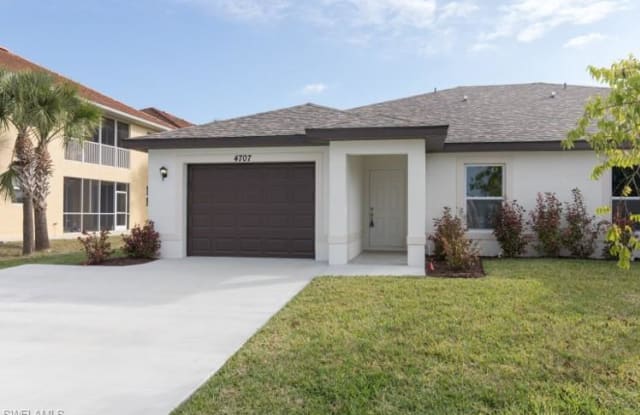 4707 Skyline Boulevard - 4707 Skyline Boulevard, Cape Coral, FL 33914