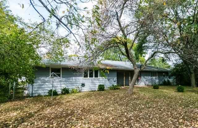 4725 Crescent Road Gallery 3
