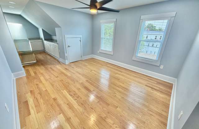 162 Salem Street - 3 Gallery 2
