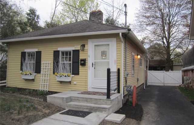 111 Ward Street Gallery 2
