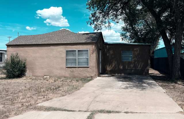 1234 N Abilene photos photos