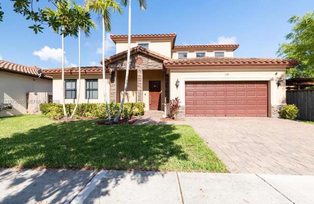 516 SE 35th Ter photos photos