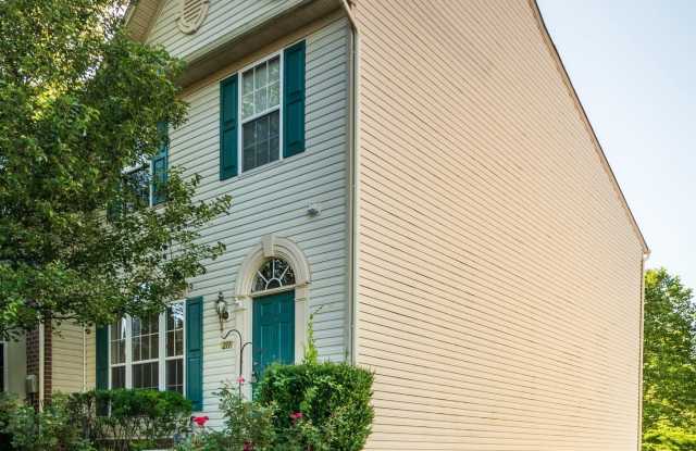 211 MARY JANE LANE Gallery 2